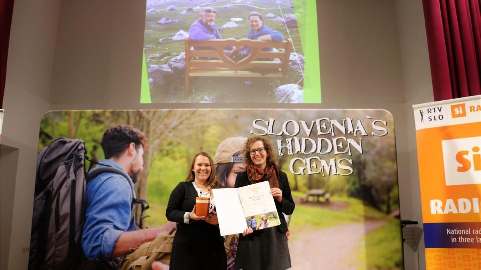 Doživetje na Veliki planini med dragulji, ki bi jih moral obiskati vsak tuji turist