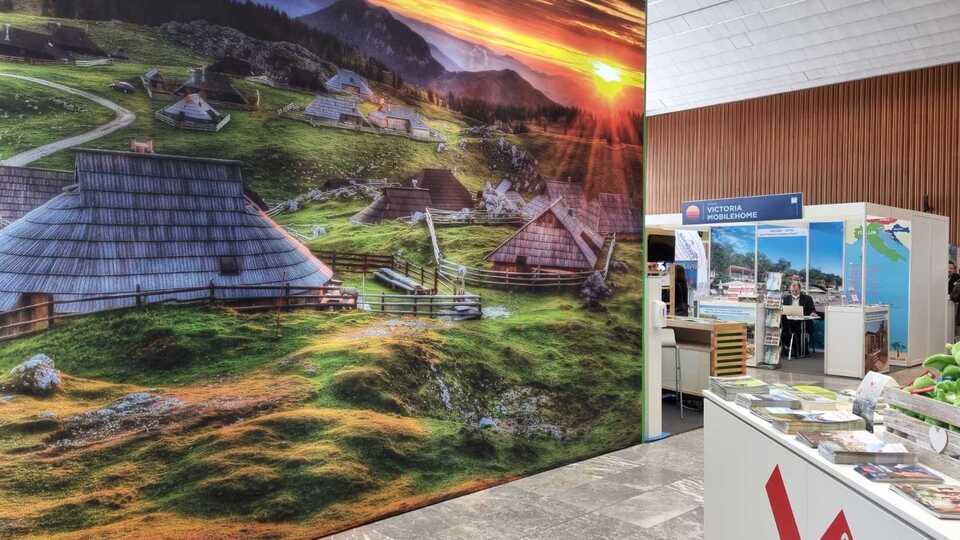 Kamnik na sejmu Alpe Adria 2022