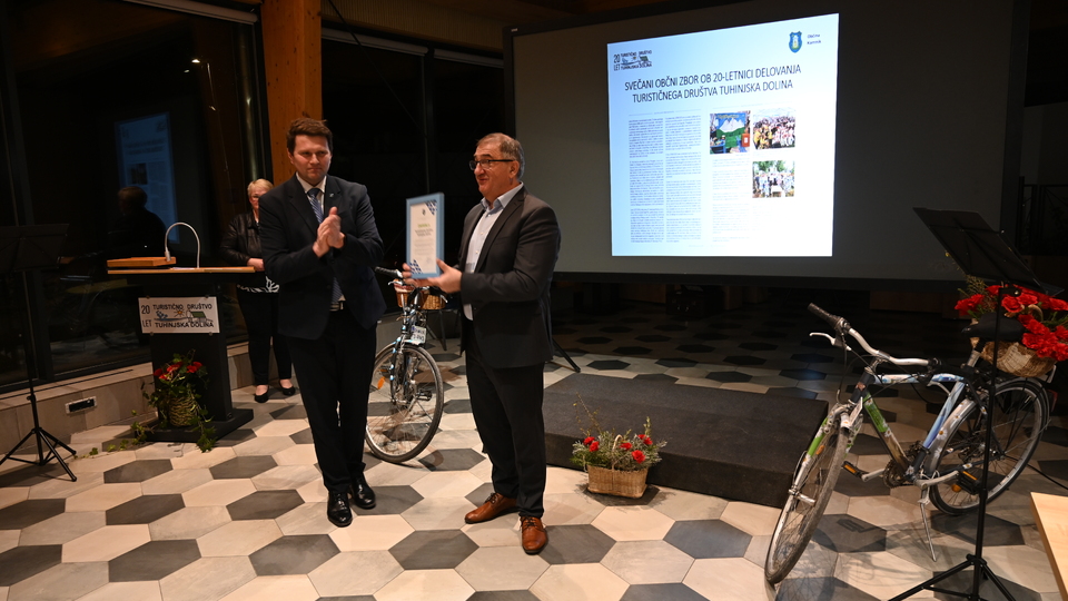 Naslovna fotografija za: Turistično društvo Tuhinjska dolina ob rednem občnem zboru praznovalo 20 let delovanja